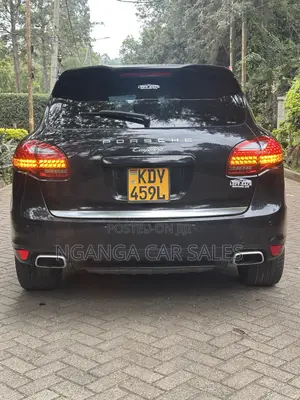 Porsche Cayenne 2014 Black