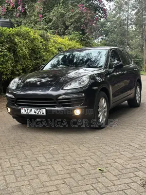 Porsche Cayenne 2014 Black