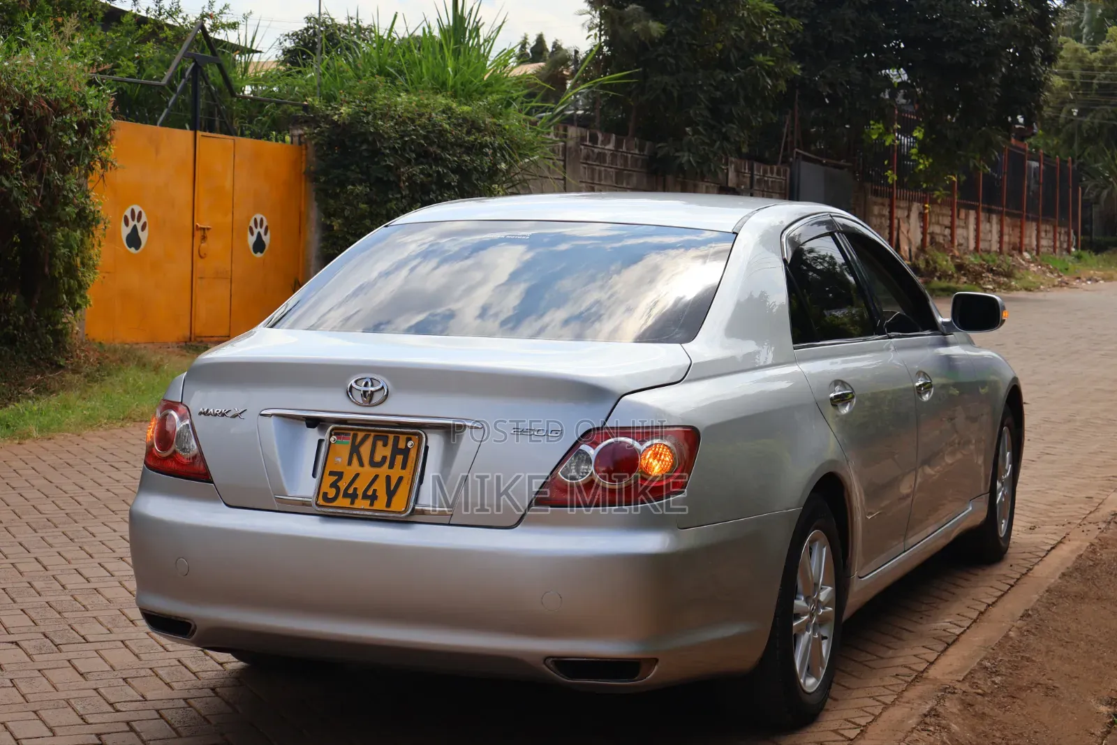 Toyota Mark X 2009