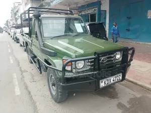 Toyota Land Cruiser 2007 Green