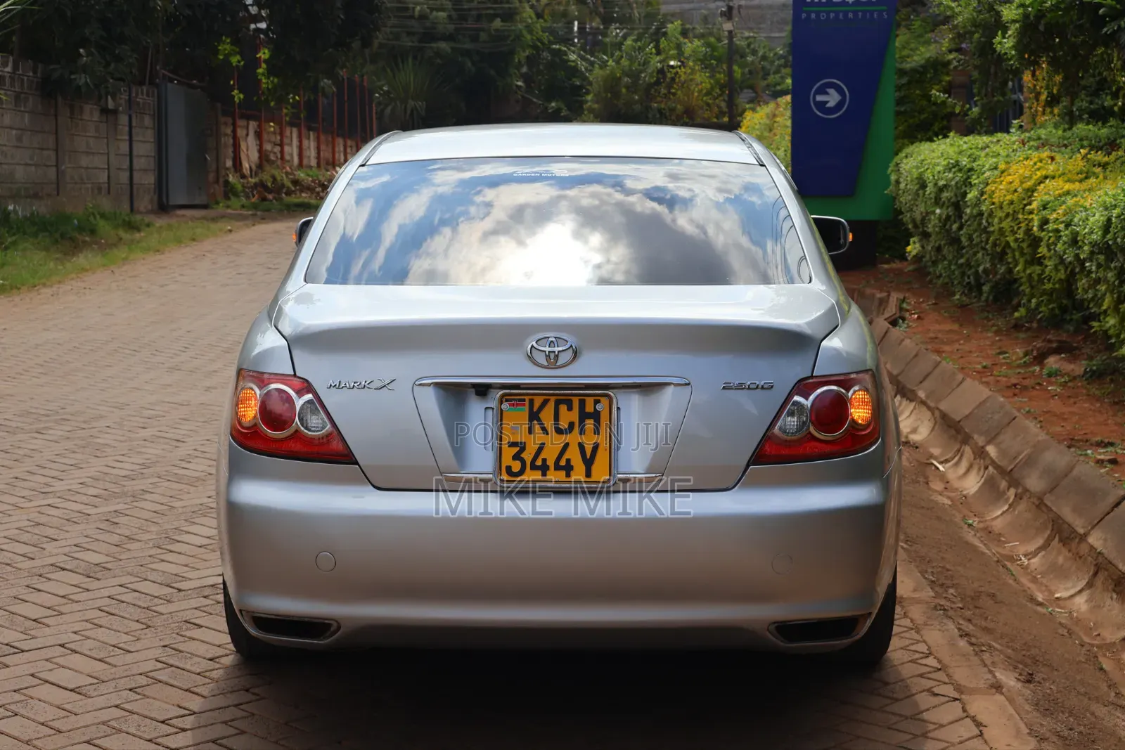 Toyota Mark X 2009