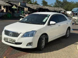 Toyota Premio 1.8 AWD 2015 White