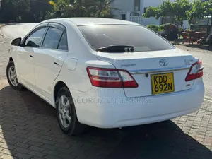 Toyota Premio 1.8 AWD 2015 White