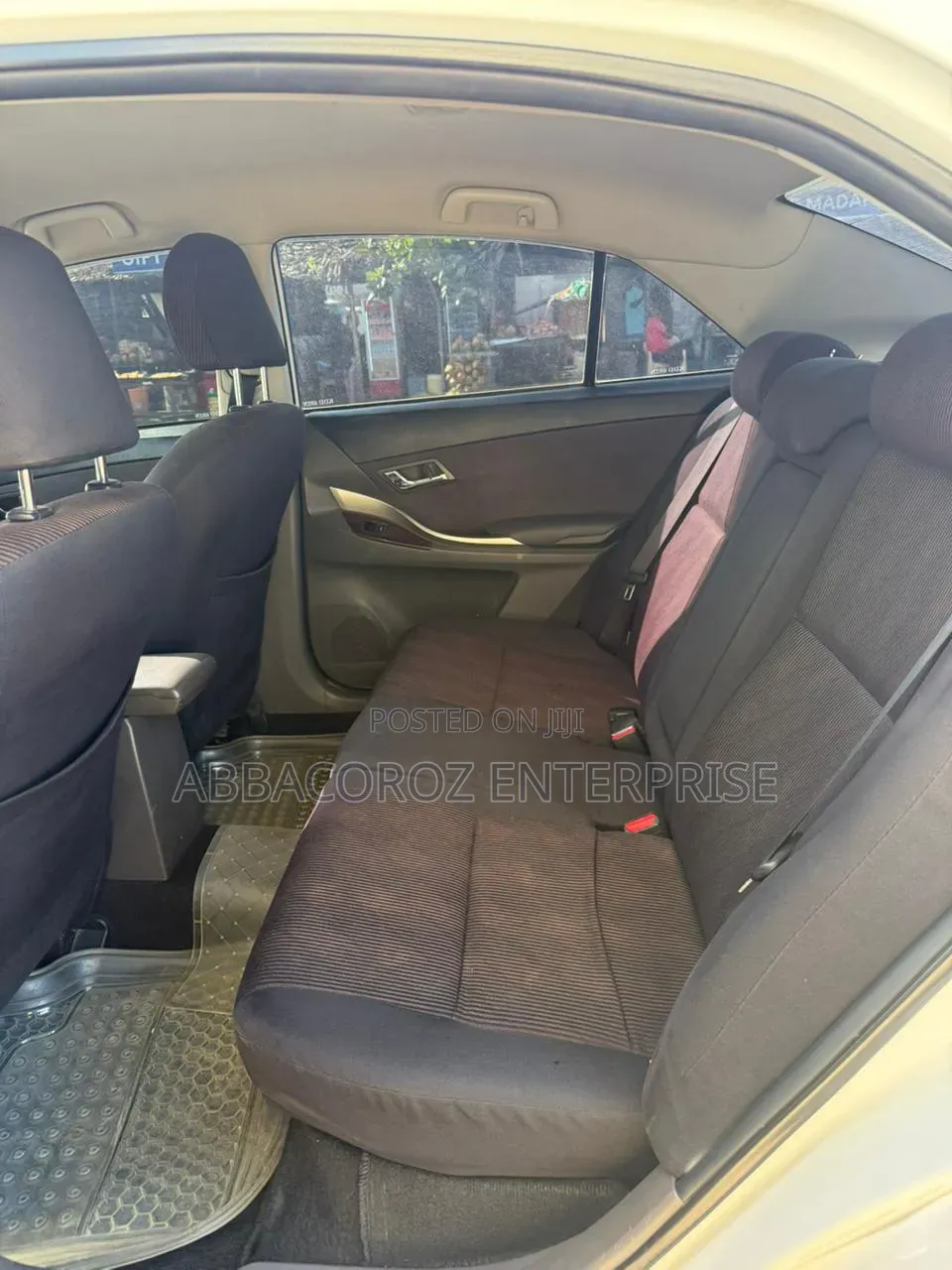 Toyota Premio 1.8 AWD 2015 White