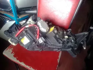 Lexus Rx 2010 Headlight (One Focus)