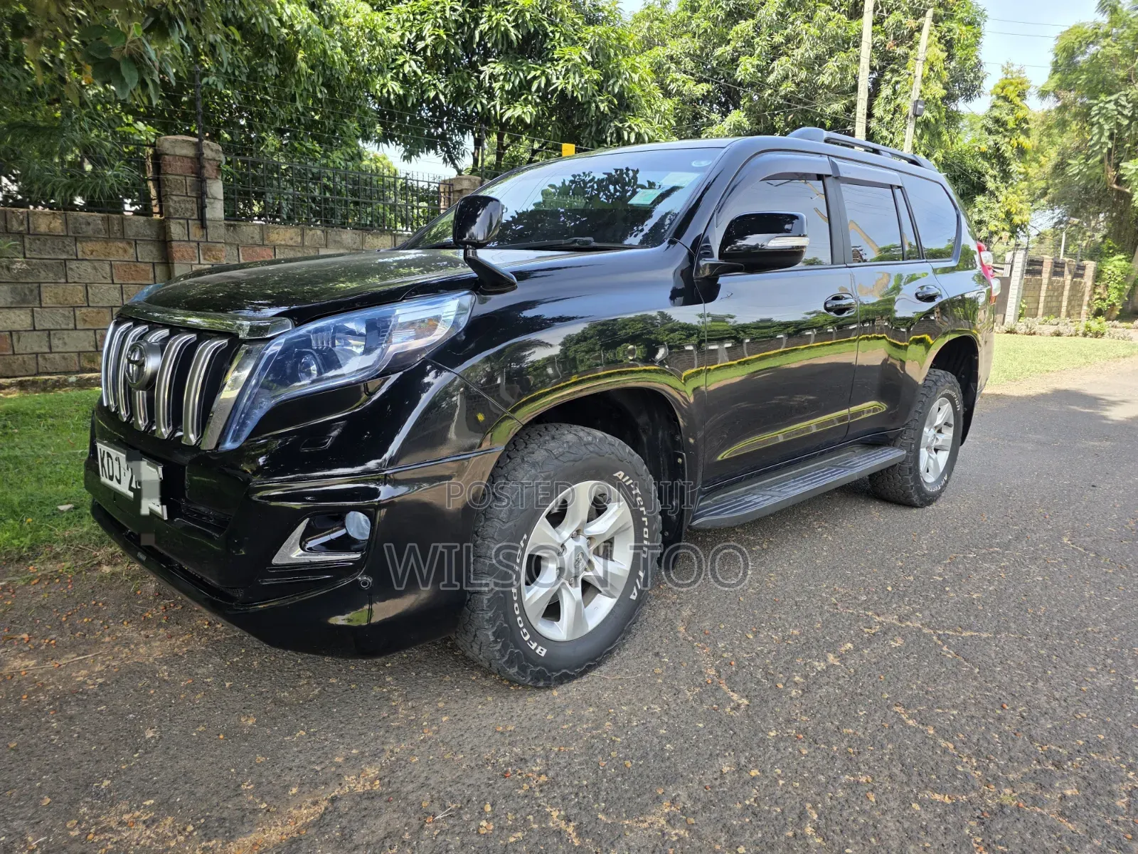Toyota Land Cruiser Prado 2017 Black