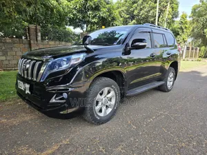 Toyota Land Cruiser Prado 2017 Black