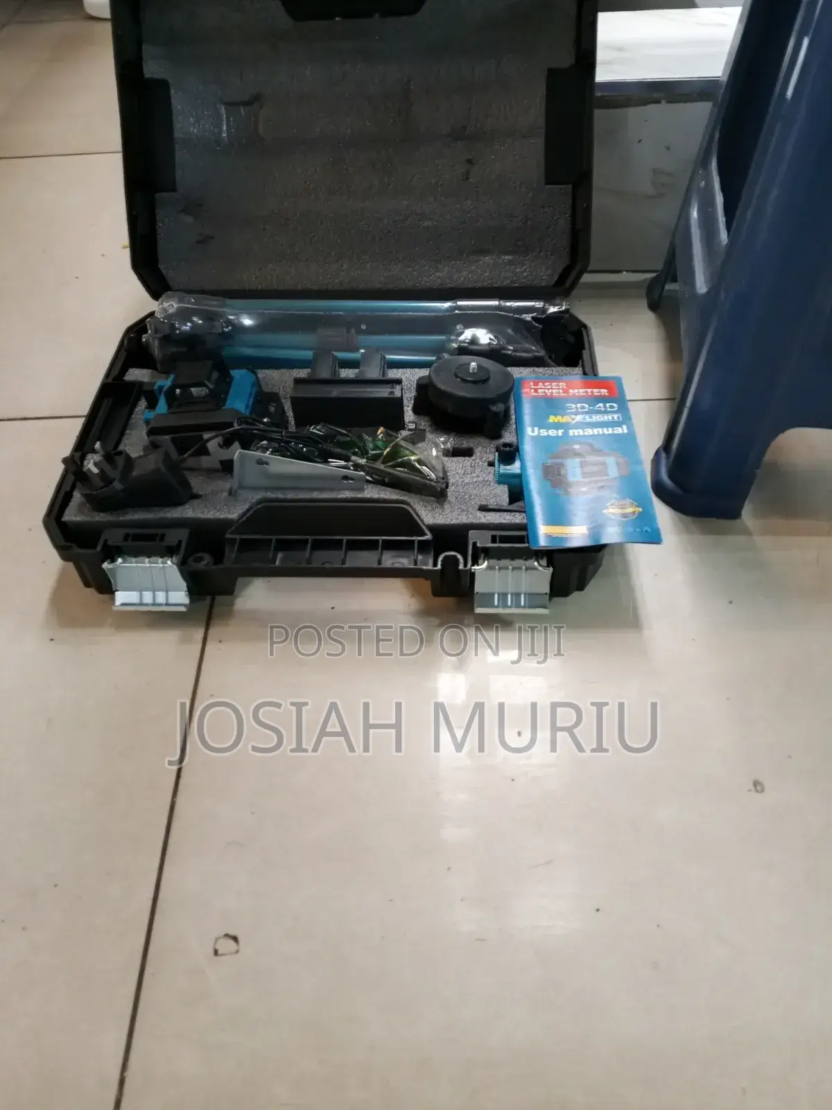 Makita Adjustable Laser Level