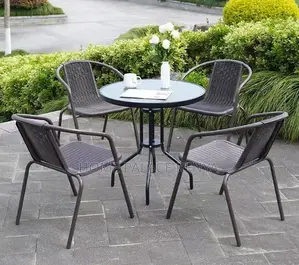 Outdoor Set: 4 Seater Dining Set With Ripple Water Effect Table Top