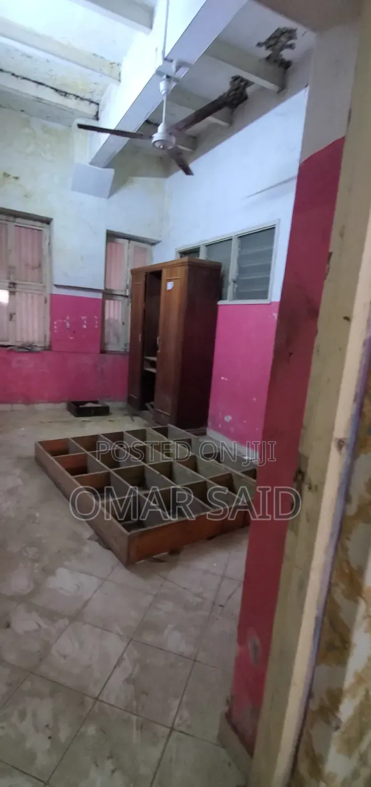 3 Bedroom + Shop 2 Toilets Fort Jeus