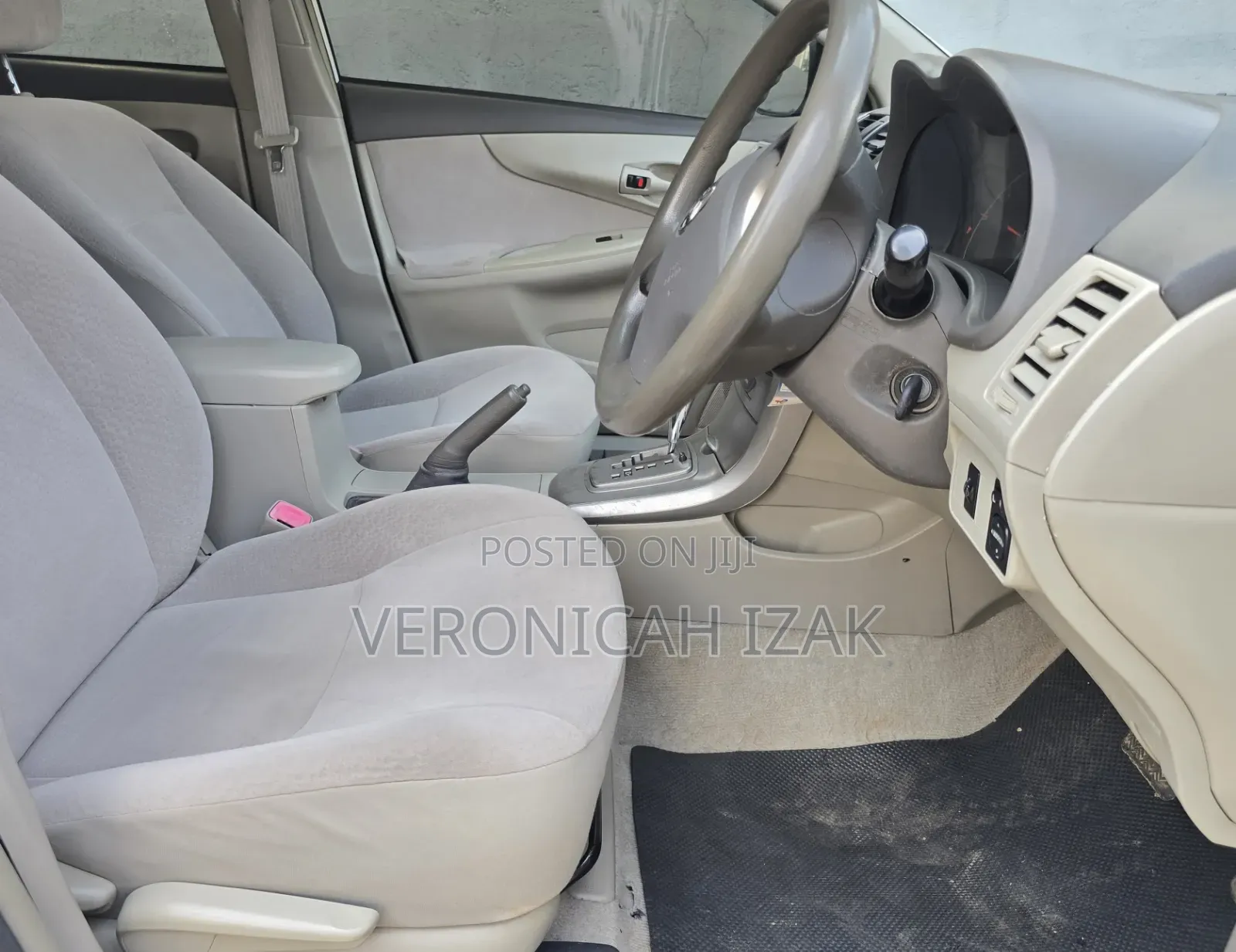 Toyota Axio 2010 White