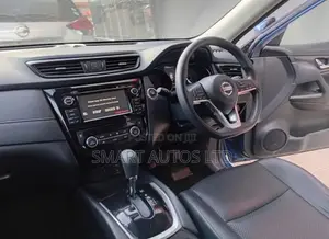 Nissan X-Trail 2.0 Hybrid FWD 2018 Blue
