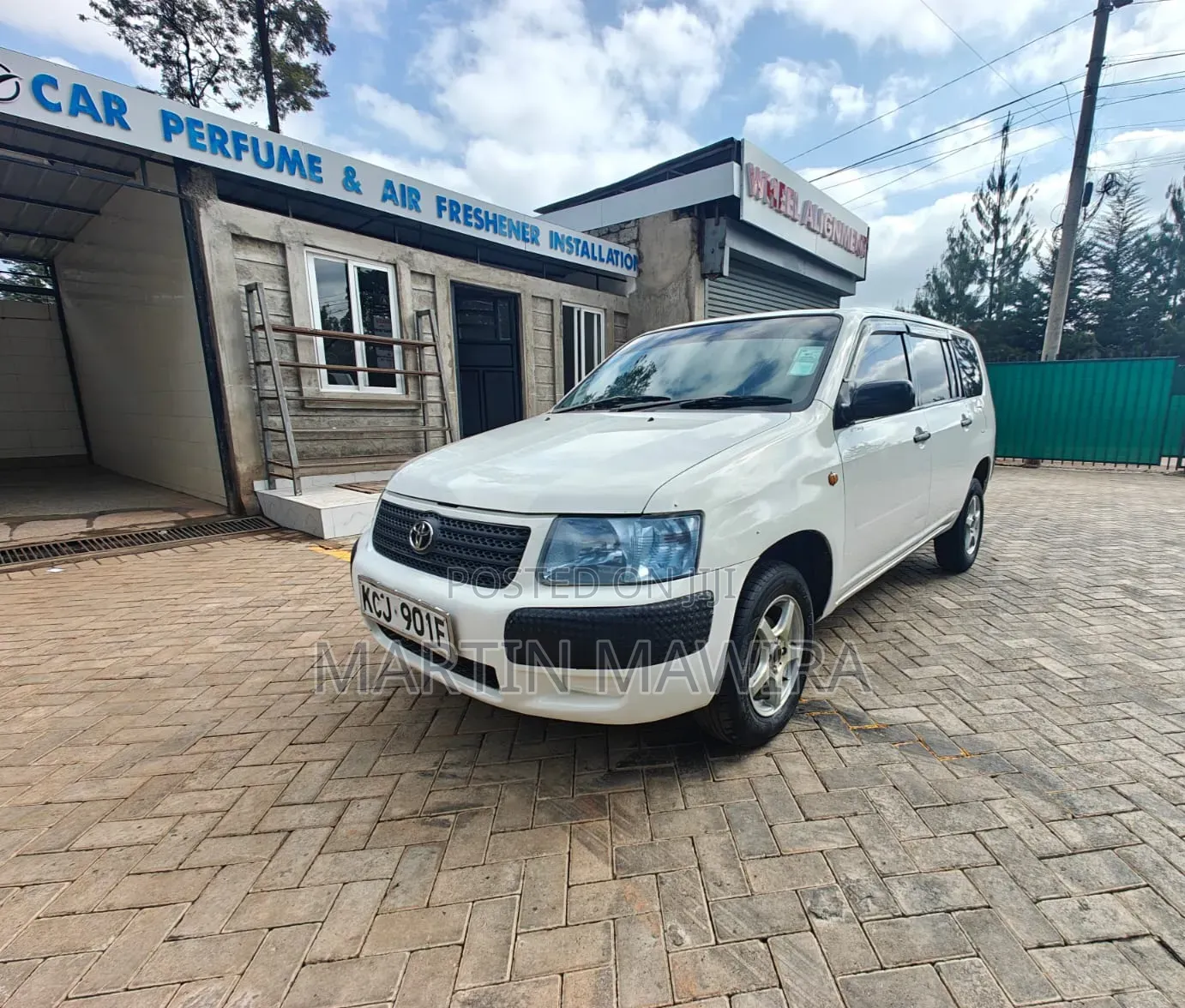Toyota Succeed 2010 White