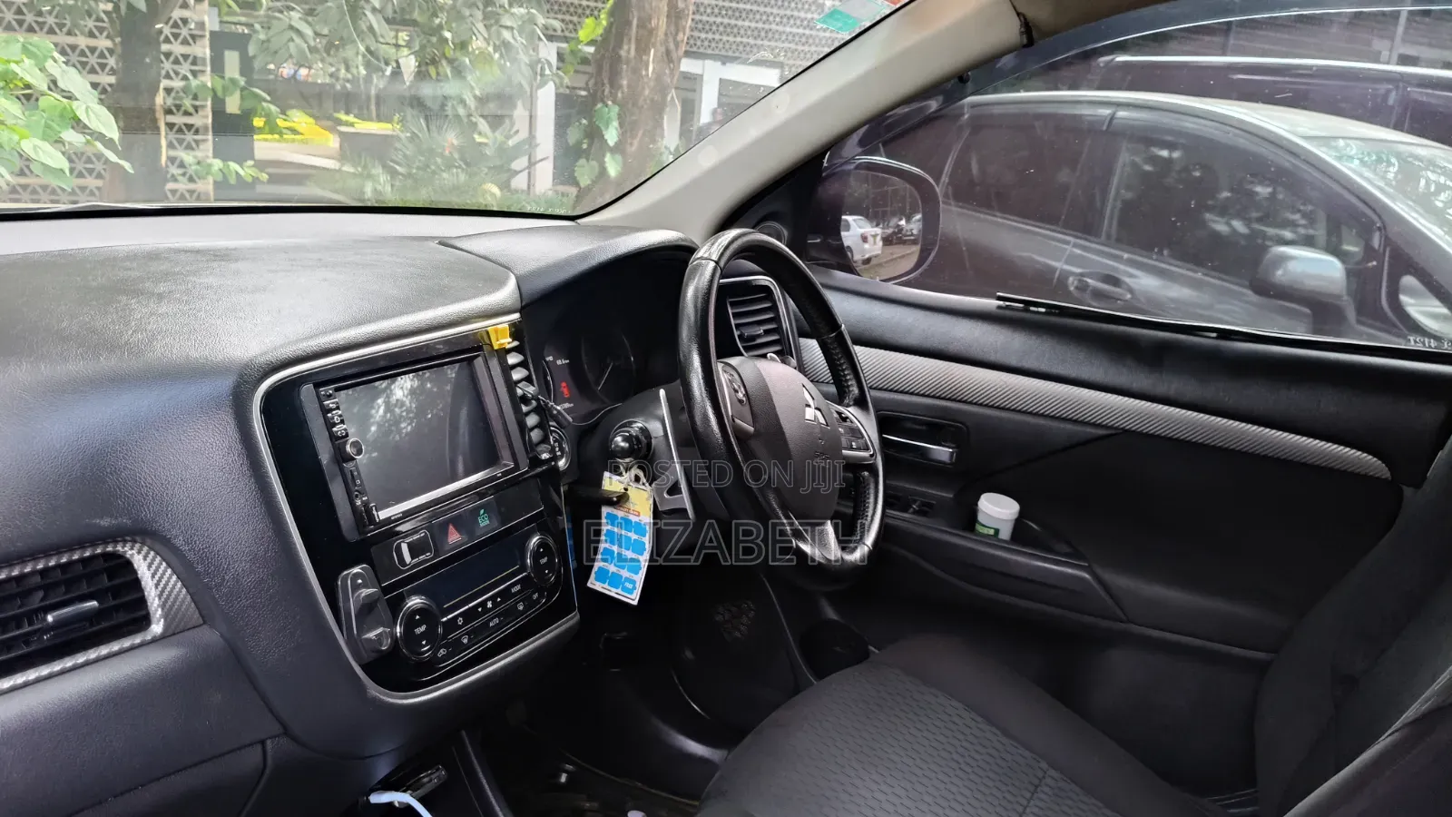 Mitsubishi Outlander 2012 Black