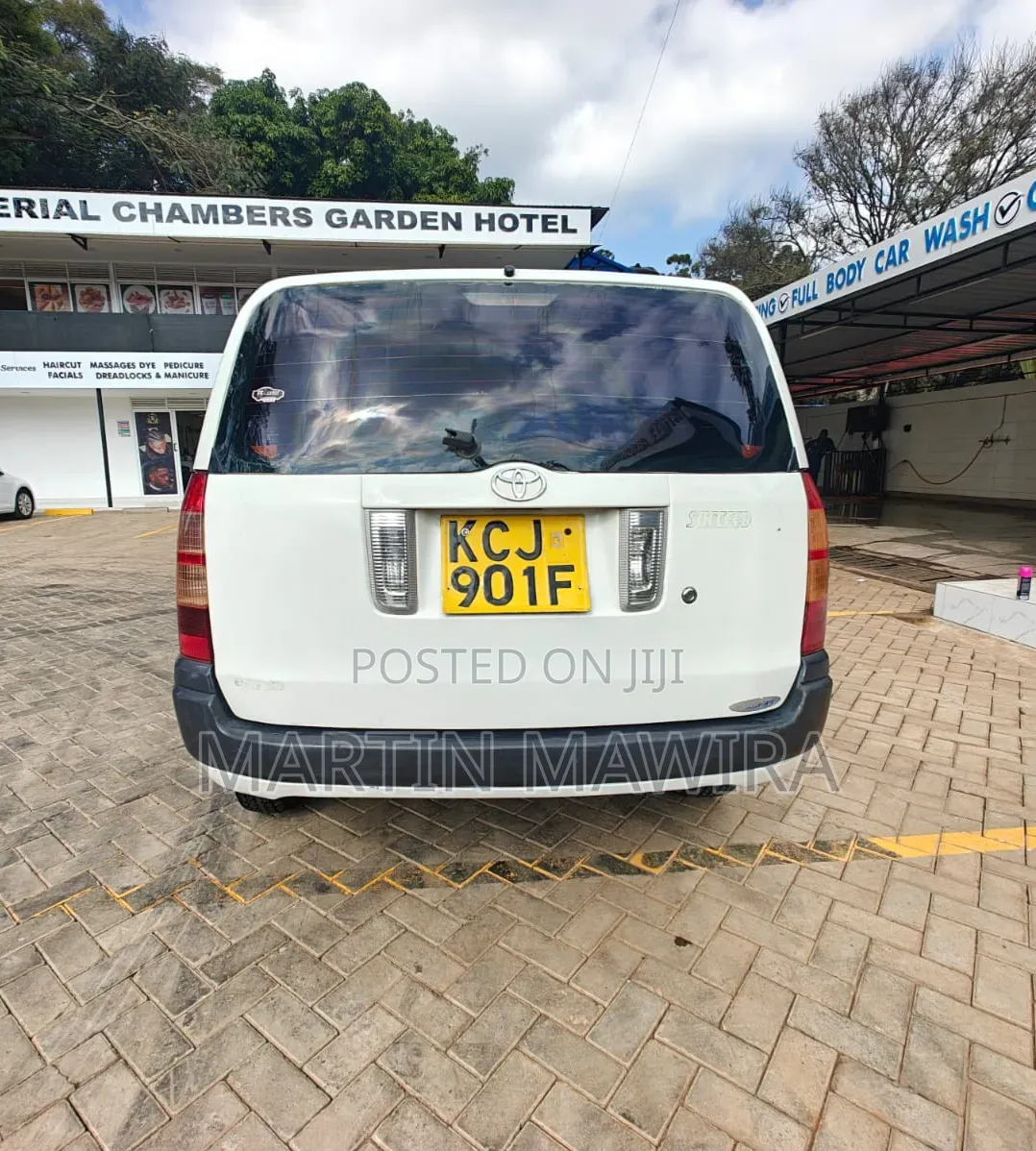 Toyota Succeed 2010 White