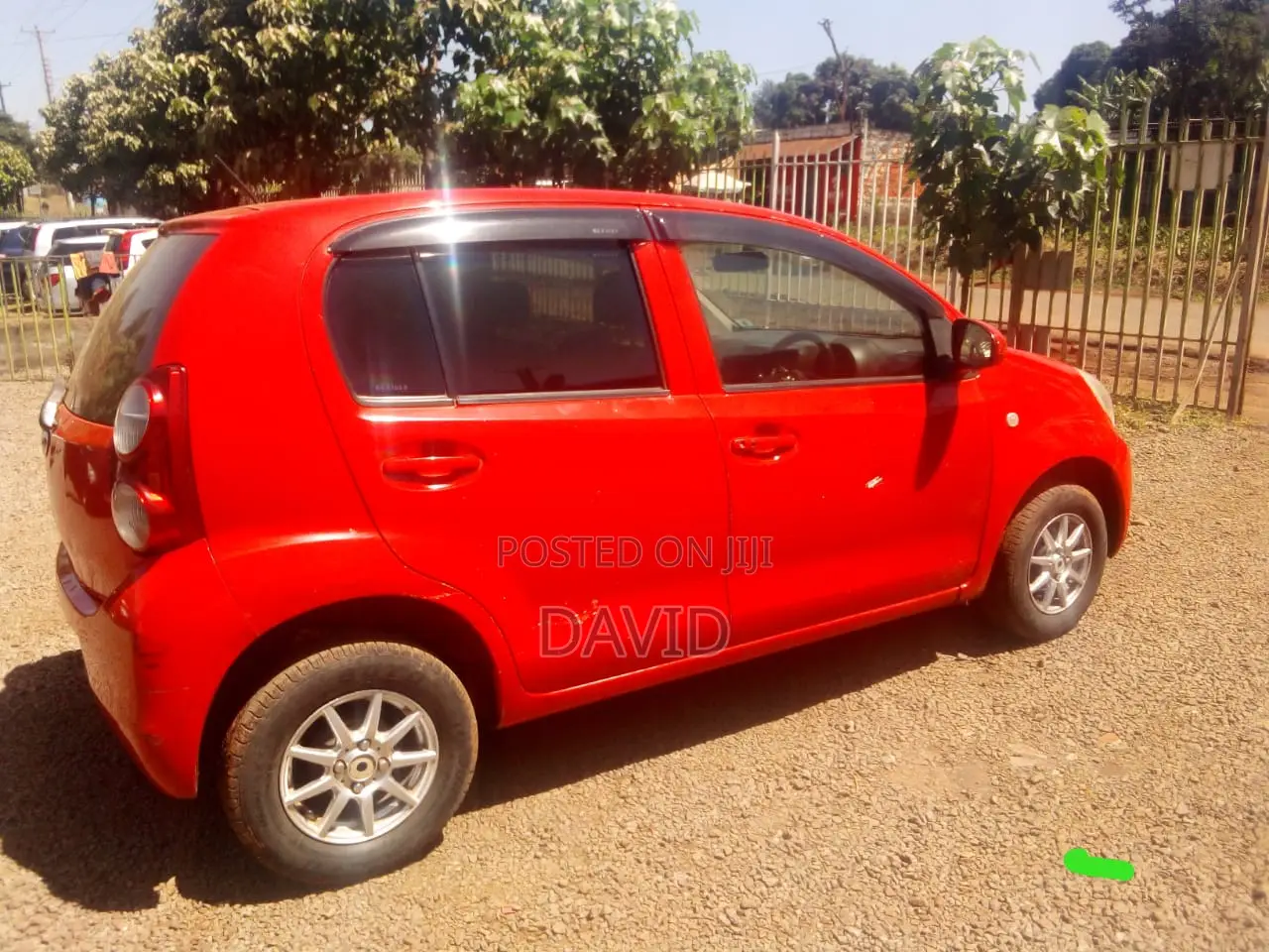 Toyota Passo 2012 Red