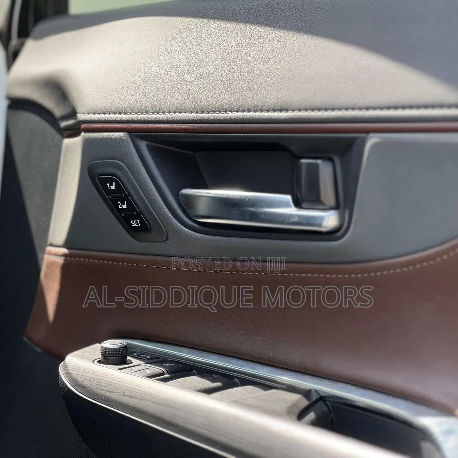 Toyota Harrier 2.0 2020  White 