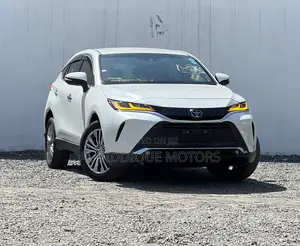 Toyota Harrier 2.0 2020  White 