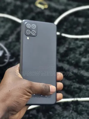 Samsung Galaxy A12 32 GB Black