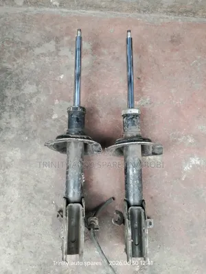 Original Kyb Ex Japan Mazda Tribute Front Shock Absorbers