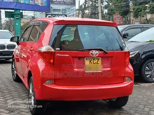 Toyota Ractis 2013 Red