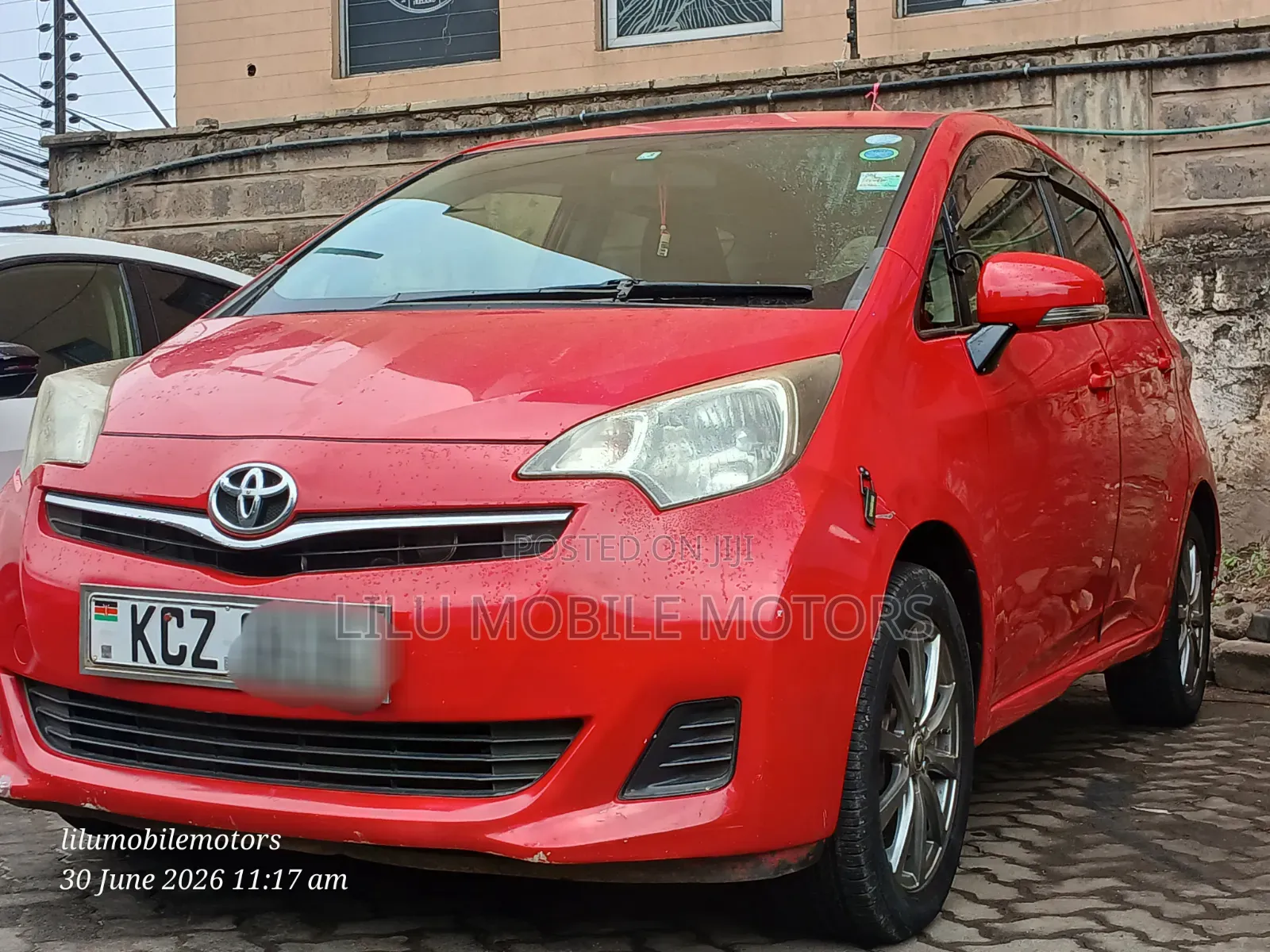 Toyota Ractis 2013 Red