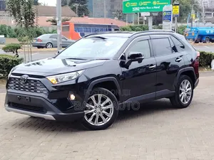 Toyota RAV4 2019 Black