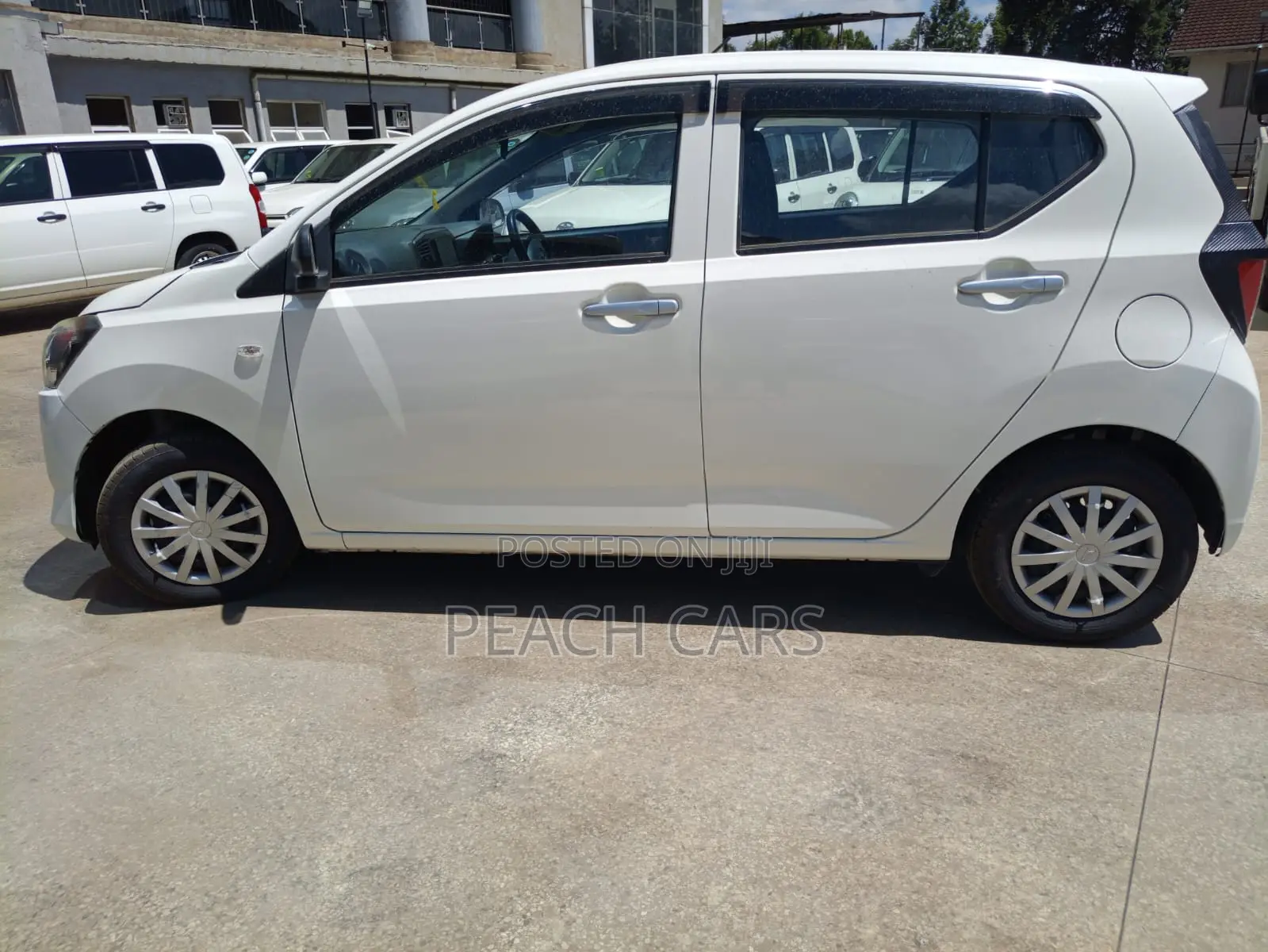 Daihatsu Mira 2018 White