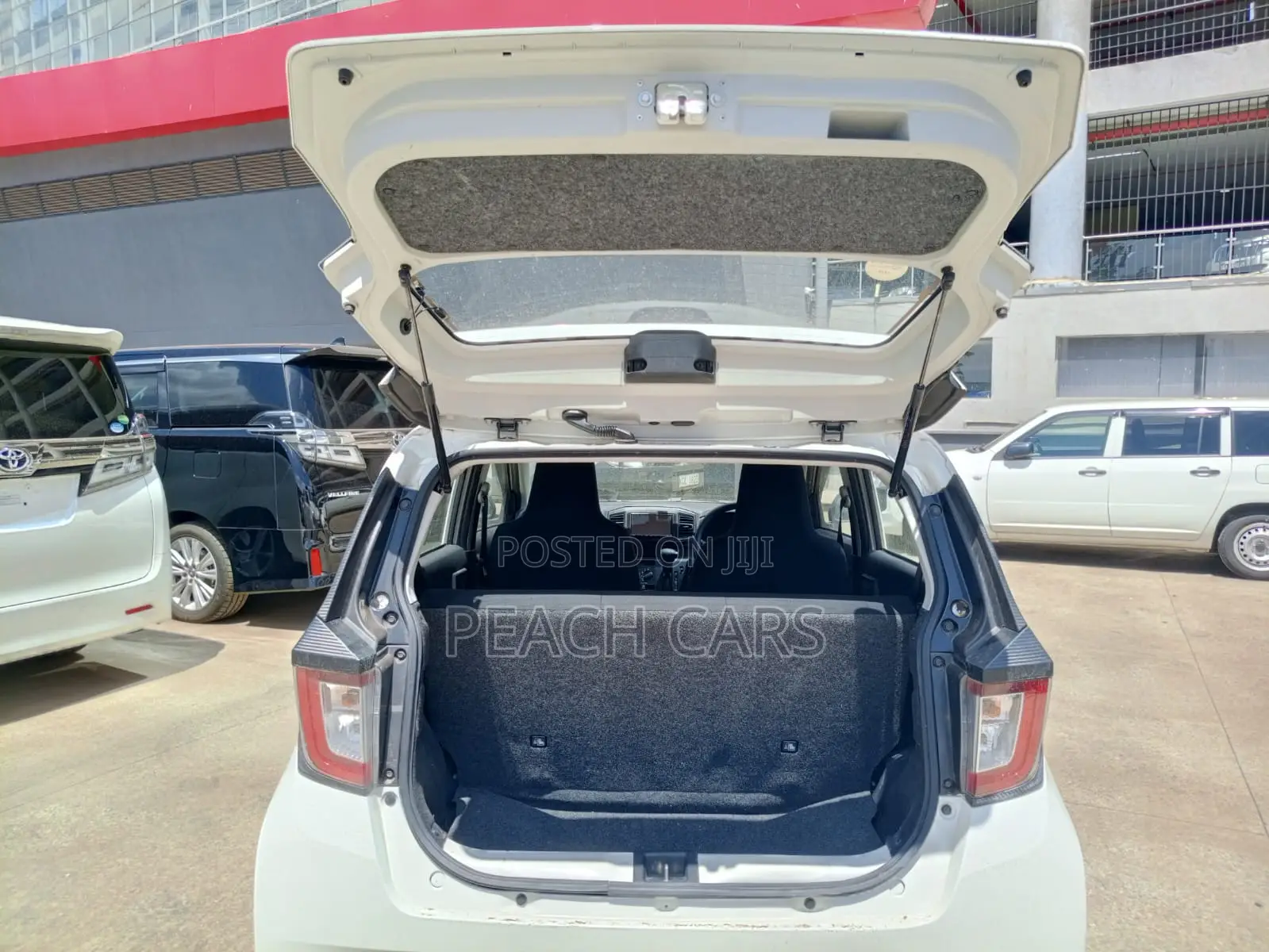 Daihatsu Mira 2018 White