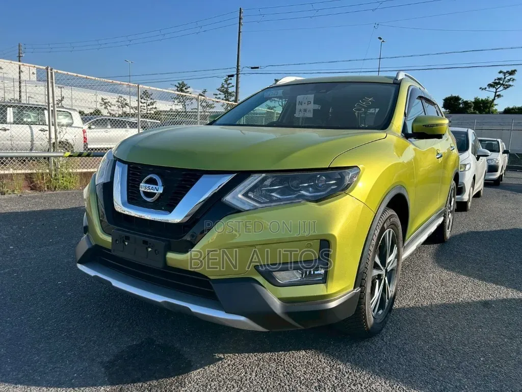 Nissan X-Trail 2019 Green