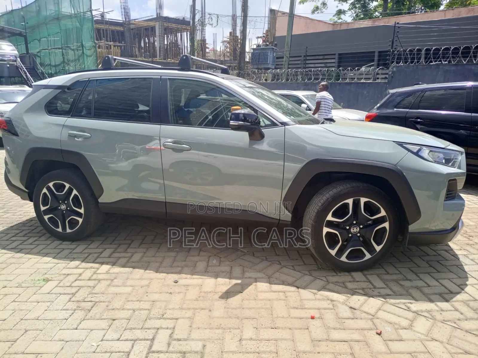 Toyota RAV4 2020 Green