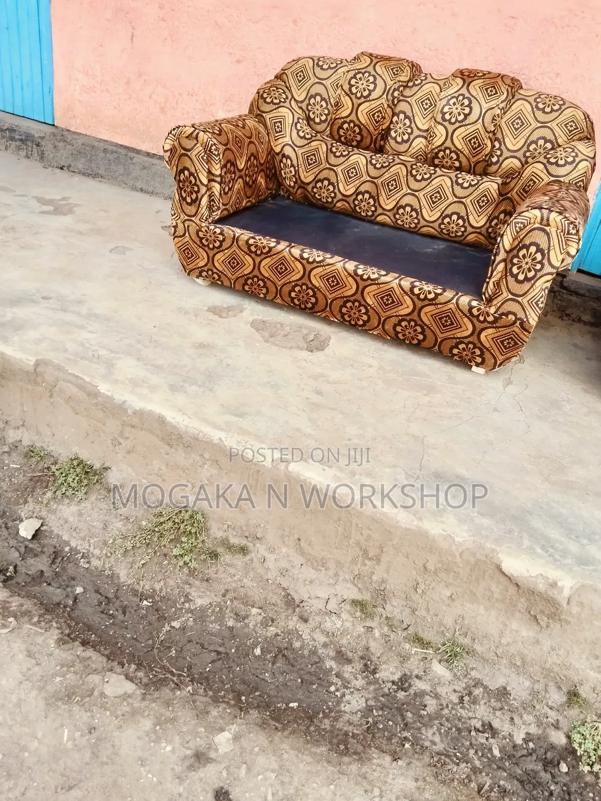 Brown 2 Seater