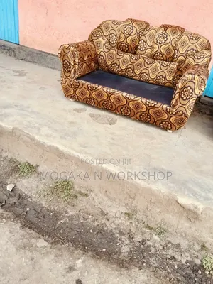 Brown 2 Seater