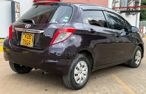 Toyota Vitz 2013 Black