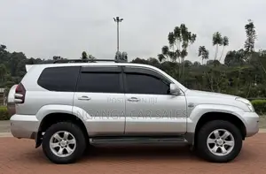 Toyota Land Cruiser Prado 3.0 D-4D 5dr 2007 Silver