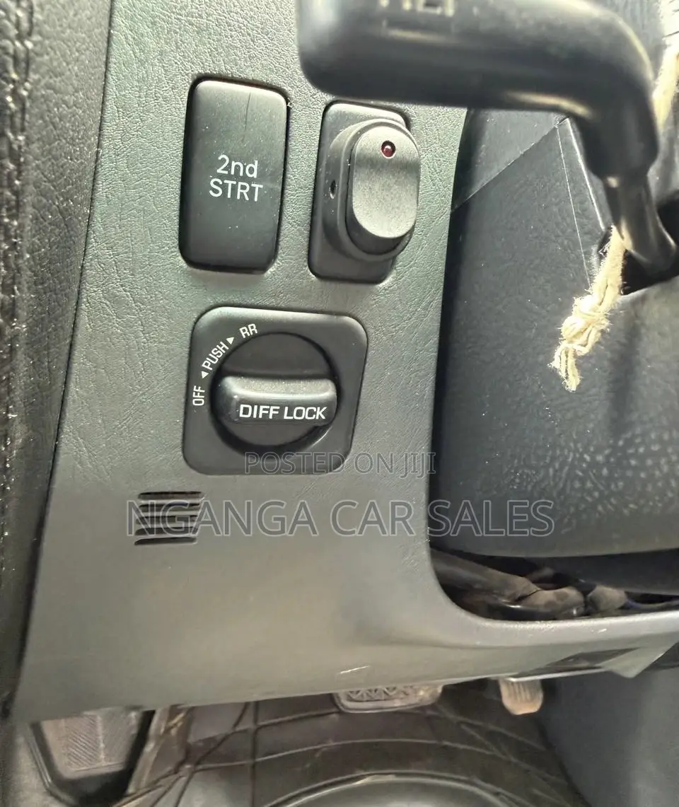 Toyota Land Cruiser Prado 3.0 D-4D 5dr 2007 Silver