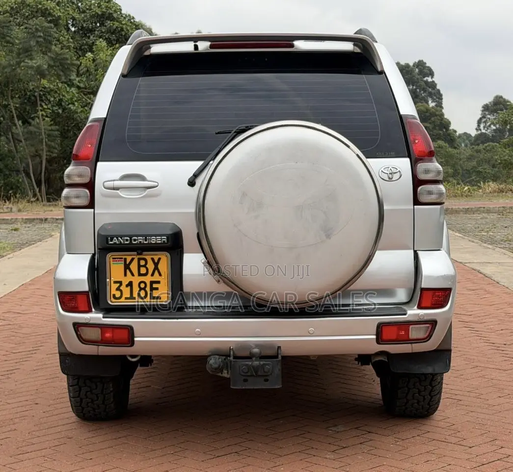 Toyota Land Cruiser Prado 3.0 D-4D 5dr 2007 Silver