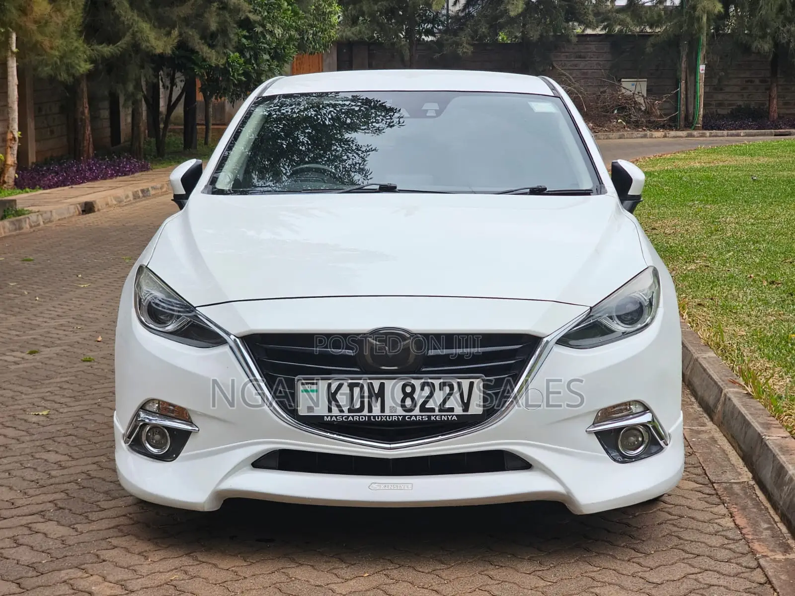 Mazda Axela 2016 White