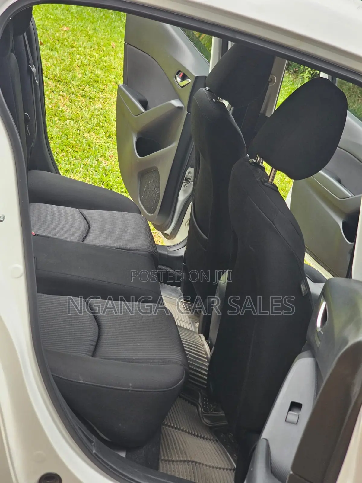 Mazda Axela 2016 White