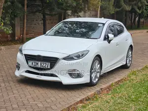 Mazda Axela 2016 White