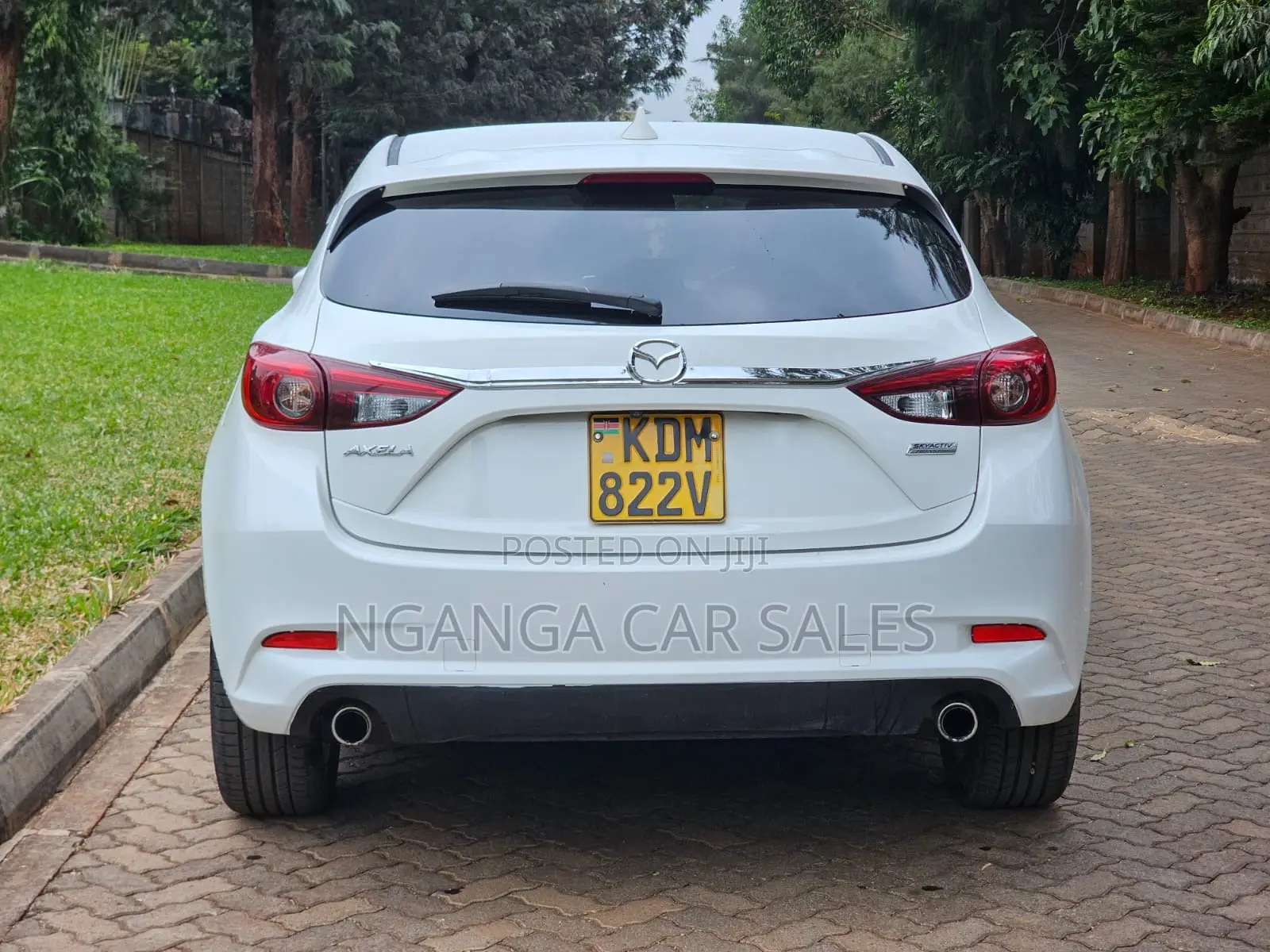 Mazda Axela 2016 White
