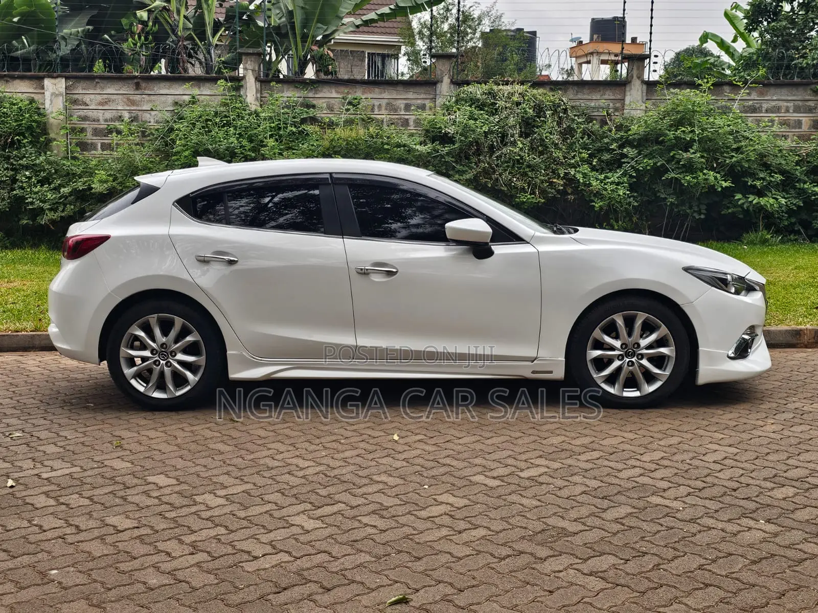 Mazda Axela 2016 White