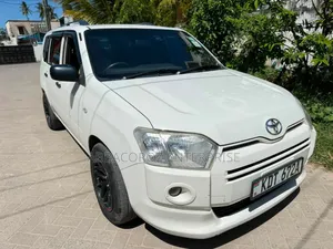 Toyota Succeed 2018 White