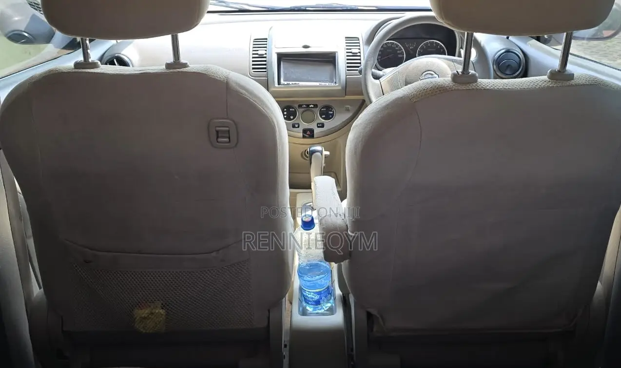 Nissan Note 2011 Burgundy