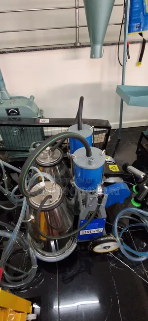 Double Drum Milking Machine – Professional Farm Milking System