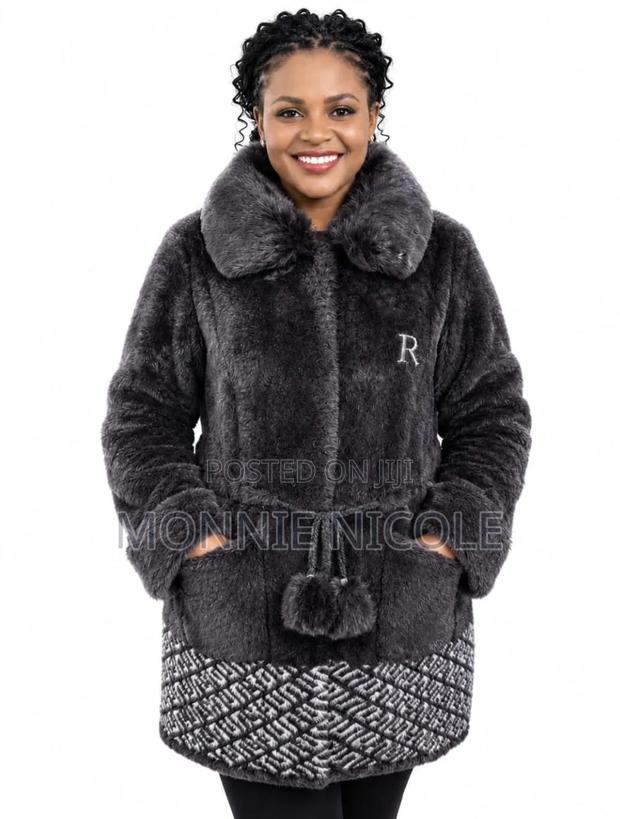 Ladies Winter Warm Fur Coats