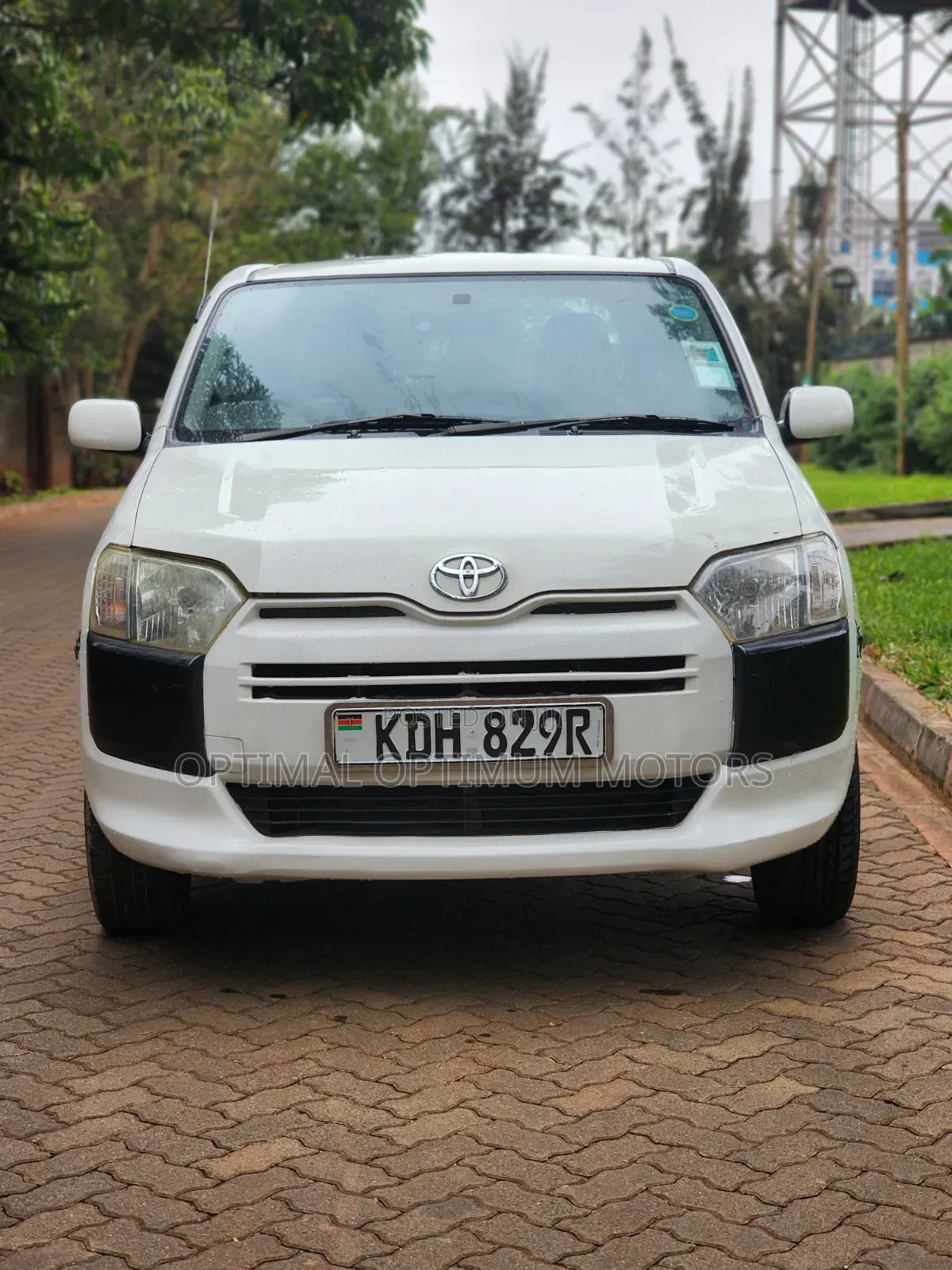 Toyota Succeed SV Premium 2014 White