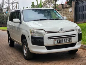Toyota Succeed SV Premium 2014 White
