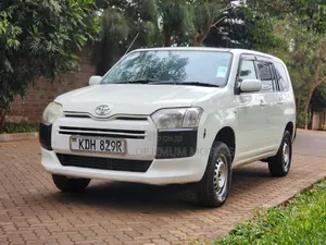 Toyota Succeed SV Premium 2014 White