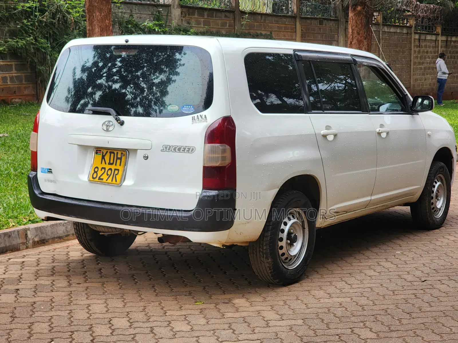 Toyota Succeed SV Premium 2014 White